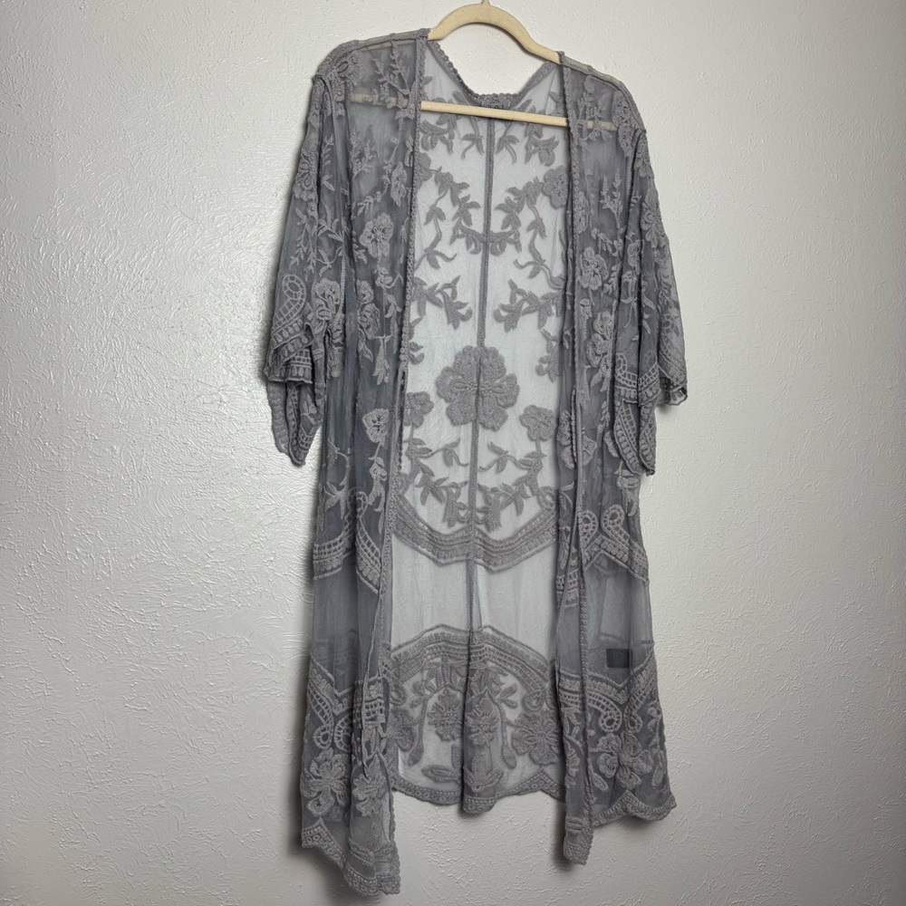 POL Sheer Dainty Lace Midi Robe Coverup - Picture 5 of 8